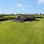 84275-ronde-rypevej-2 * Rønde